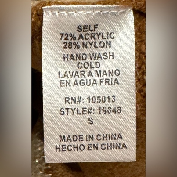 NEW Andree By Unit Colorblock Pullover Sweater Metallic Thread Detail Size S - Picture 9 of 10